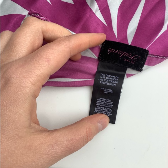 100% Silk Scarf Custo Barcelona 31 x32 - Picture 6 of 13